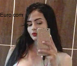 Date this funny Colombia girl Vane from Bogota CO26427