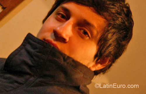 Date this stunning Argentina man Maximiliano from Buenos Aires AR297