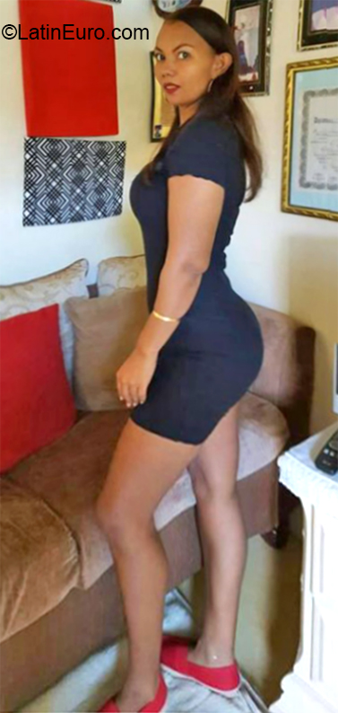 Date this charming Dominican Republic girl Miguelina from Puerto Plata DO36965