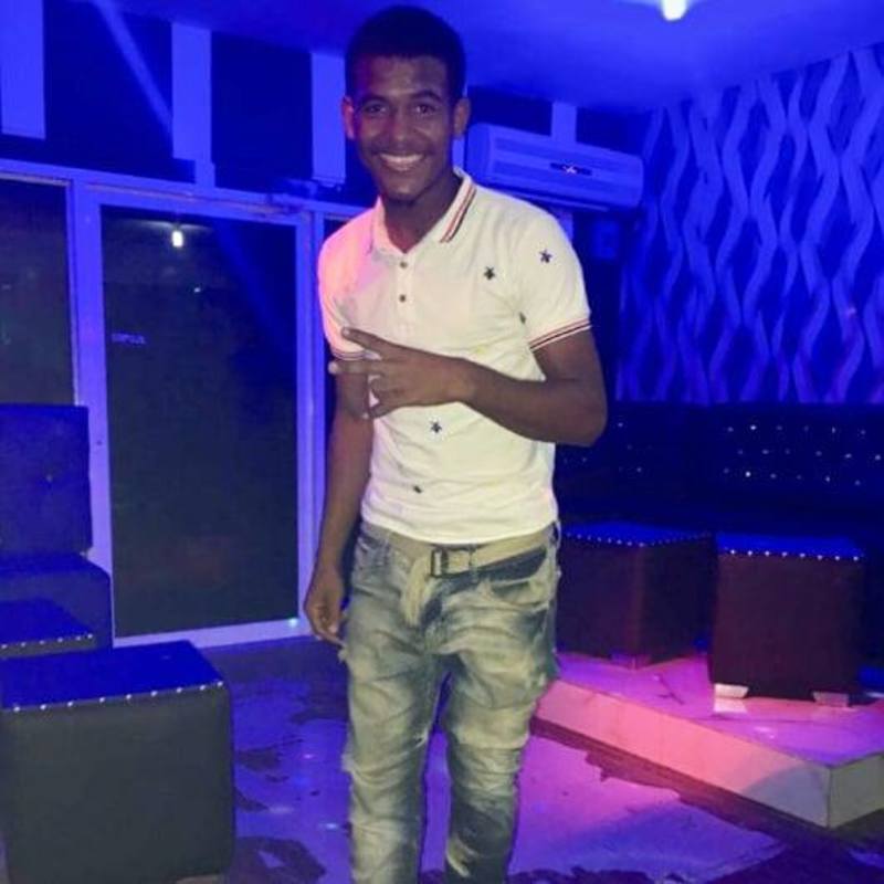 Date this nice looking Dominican Republic man Yoharis from Santodomigo DO36988