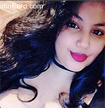 Date this sultry Colombia girl Marisol from Cali CO26524