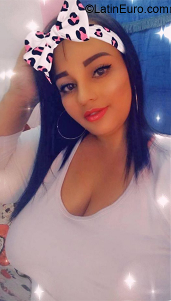 Date this pretty Colombia girl Jennifer from Medellin CO26629