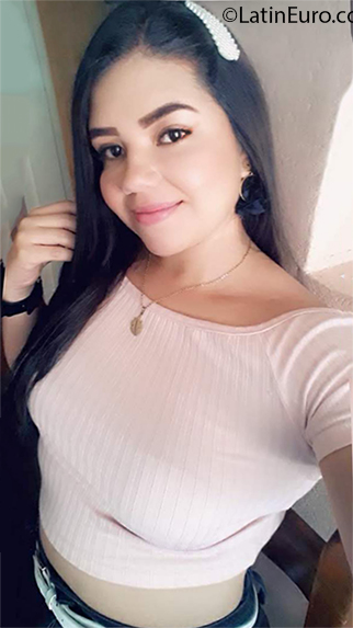 Date this fun Colombia girl Heidy from Medellin CO26963