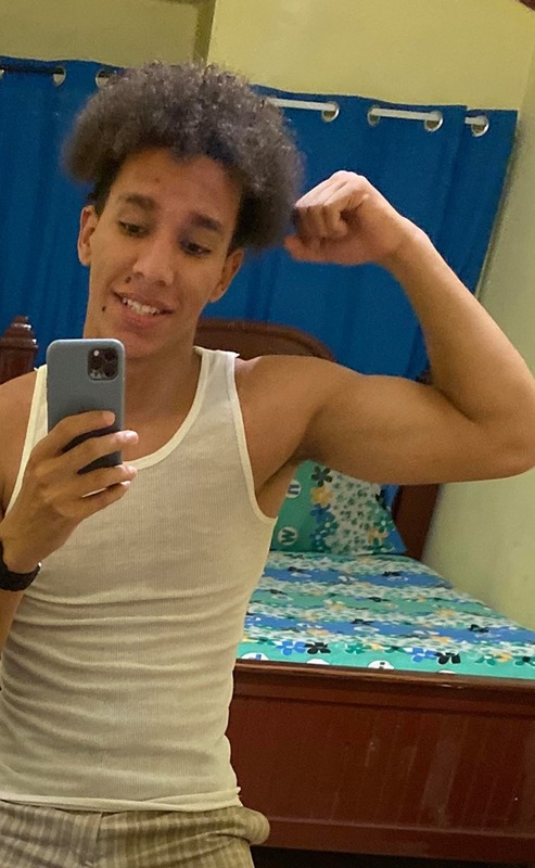 Date this sensual Dominican Republic man Yafrel from Santo Domingo DO37763