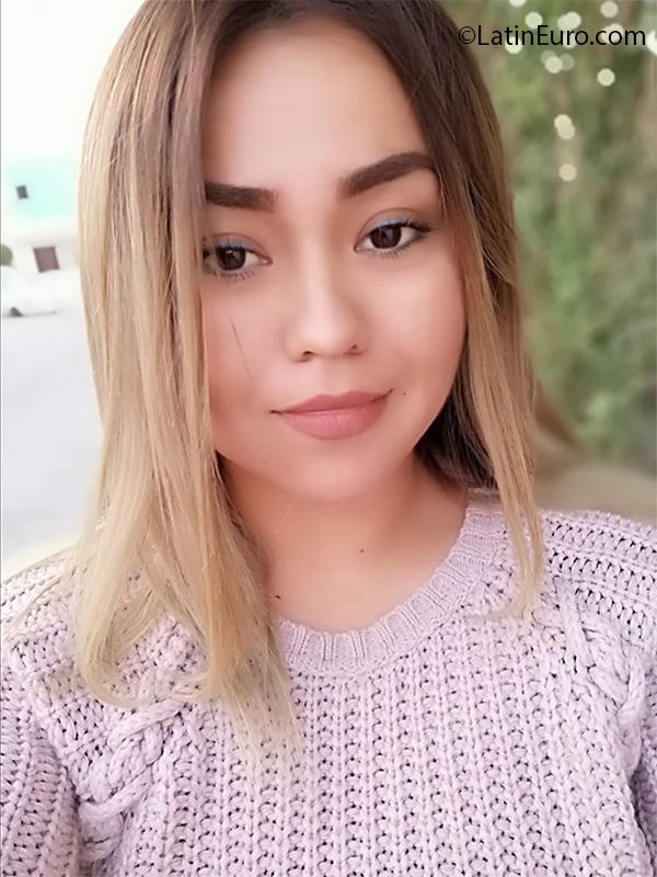 Date this hot Mexico girl Didad from Cabo San Lucas MX1806