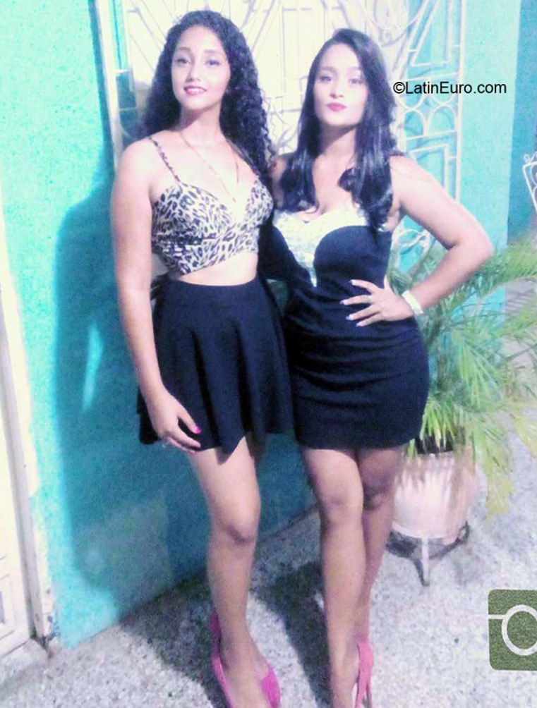 Date this good-looking Venezuela girl Loreany from Cabimas VE3151