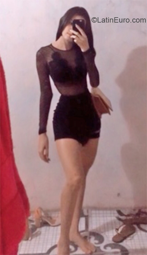 Date this happy Brazil girl Jessica from Barreirinhas BR11141