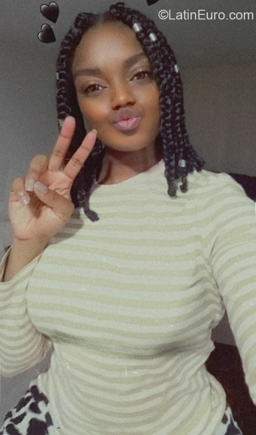 Date this fun Colombia girl Alejandra from Bogota CO27553