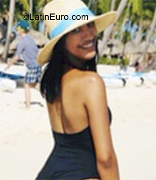 Date this good-looking Dominican Republic girl Hilany from La Romana DO38344