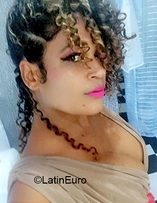 Date this lovely Dominican Republic girl Rosanna from Santo Domingo DO38412