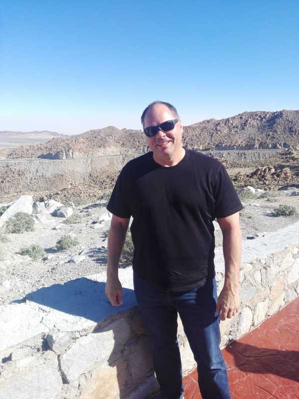 Date this beautiful United States man Rikski from Oceanside US20869