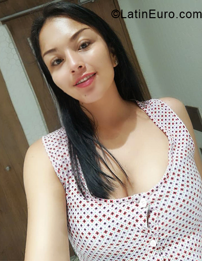 Date this cute Colombia girl Kathy from Bogota CO28103