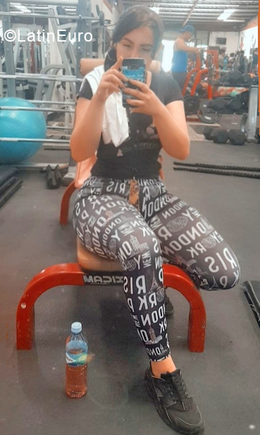 Date this young Nicaragua girl Isamar from Nicaragua NI249