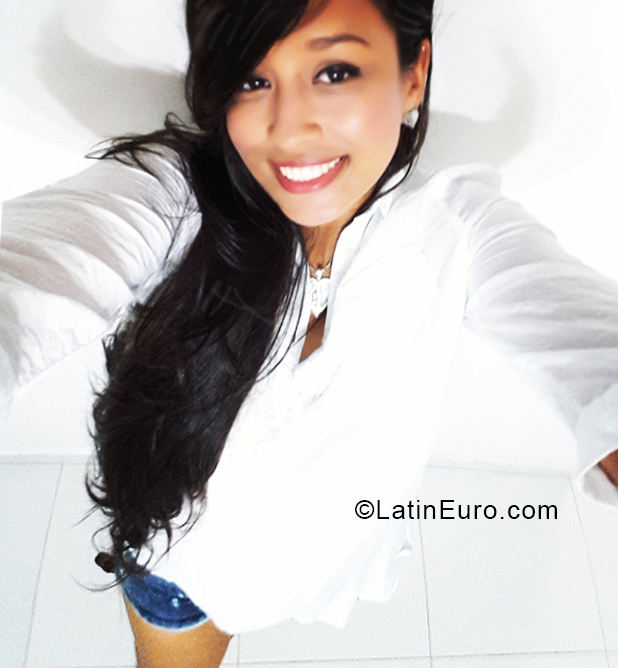 Date this athletic Colombia girl Hilda from Barranquilla CO28313