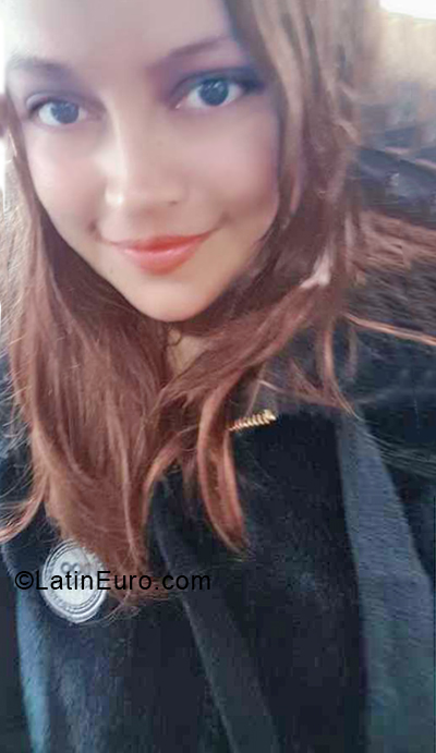 Date this passionate Peru girl Sofia from Lima PE1651