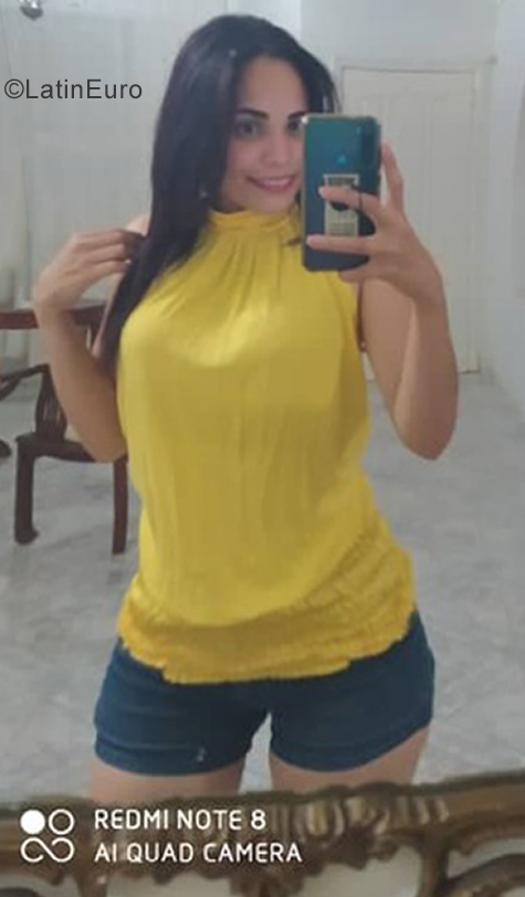 Date this good-looking Venezuela girl Yamelys from Cantaura VE3509