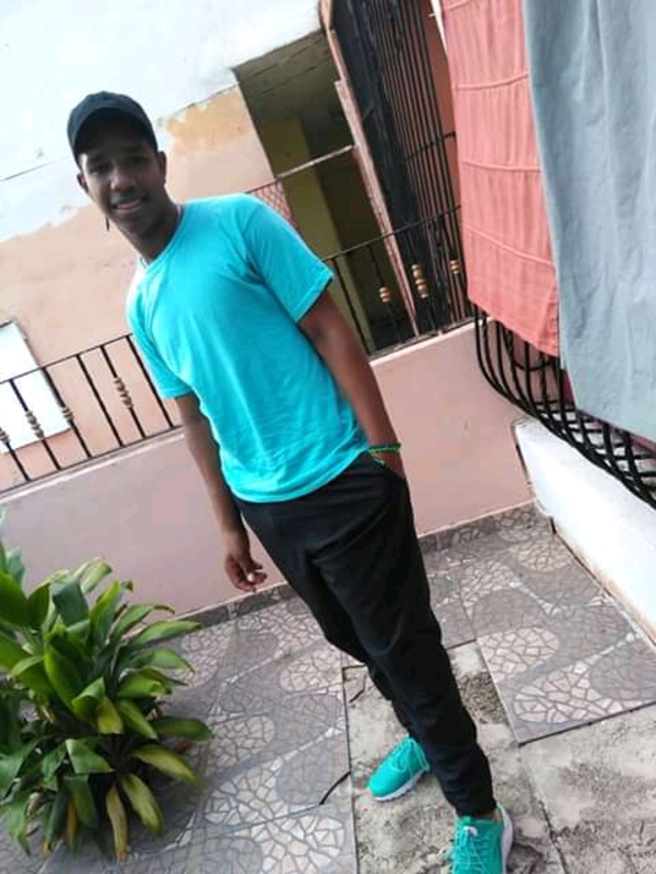 Date this pretty Dominican Republic man Jose manuel from Santo Dimingo DO38837