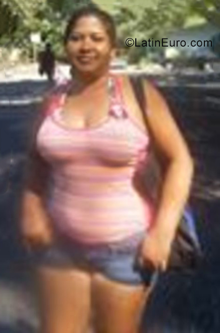 Date this passionate Venezuela girl Yeila from Los Pijiguaos VE3545