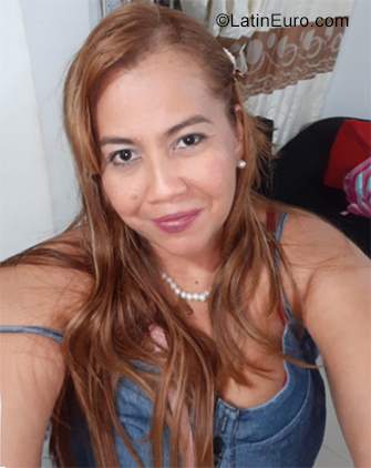 Date this athletic Colombia girl Francia from Cartagena CO28768