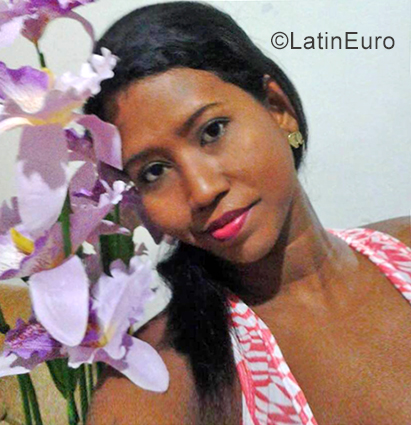 Date this voluptuous Colombia girl Anita from Cartagena CO29170