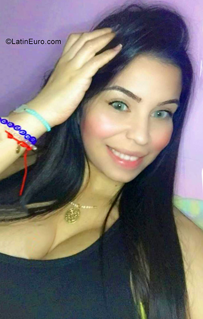 Date this lovely Venezuela girl Anny from Barquisimeto VE3761