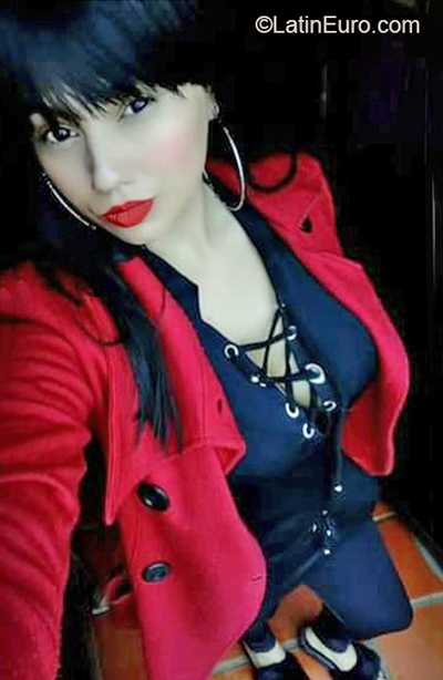 Date this young Venezuela girl Lorena Mndez from Caracas VE3892