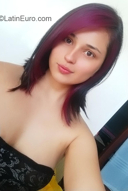 Date this tall Colombia girl Katherine from Barrancabermeja CO30244