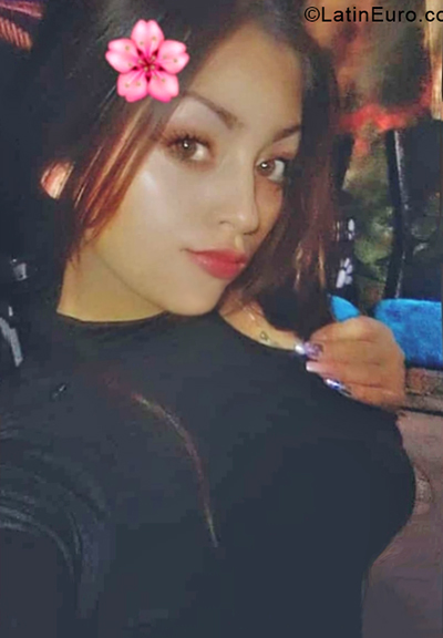 Date this foxy Colombia girl Liz from Bogota CO30766