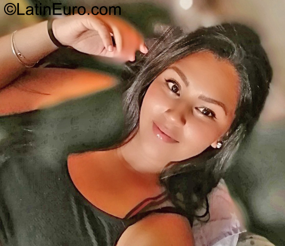 Date this foxy Chile girl Susa from Santiago CL294