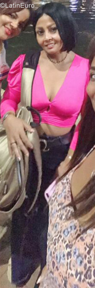 Date this attractive Colombia girl Margy from Cartagena De Indias CO31167