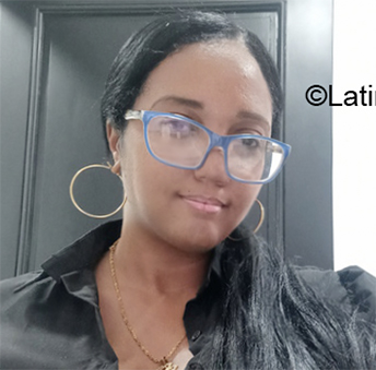 Date this exotic Dominican Republic girl Paola from Santo Domingo DO40503