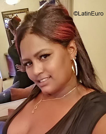 Date this sensual Dominican Republic girl Arisleydi from Santiago DO40534