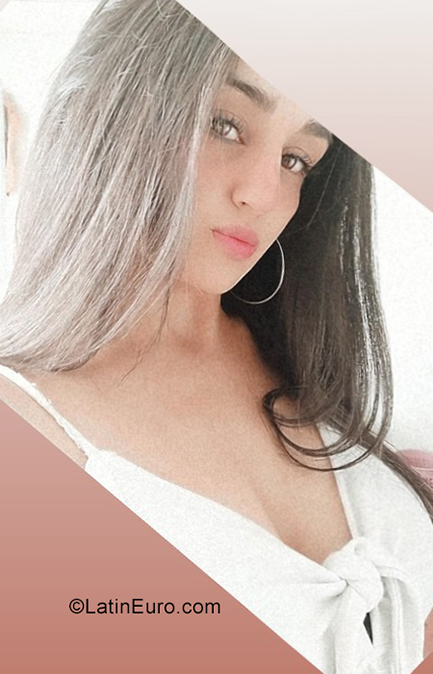 Date this passionate Colombia girl Camila Andrea B from Bogota CO31668