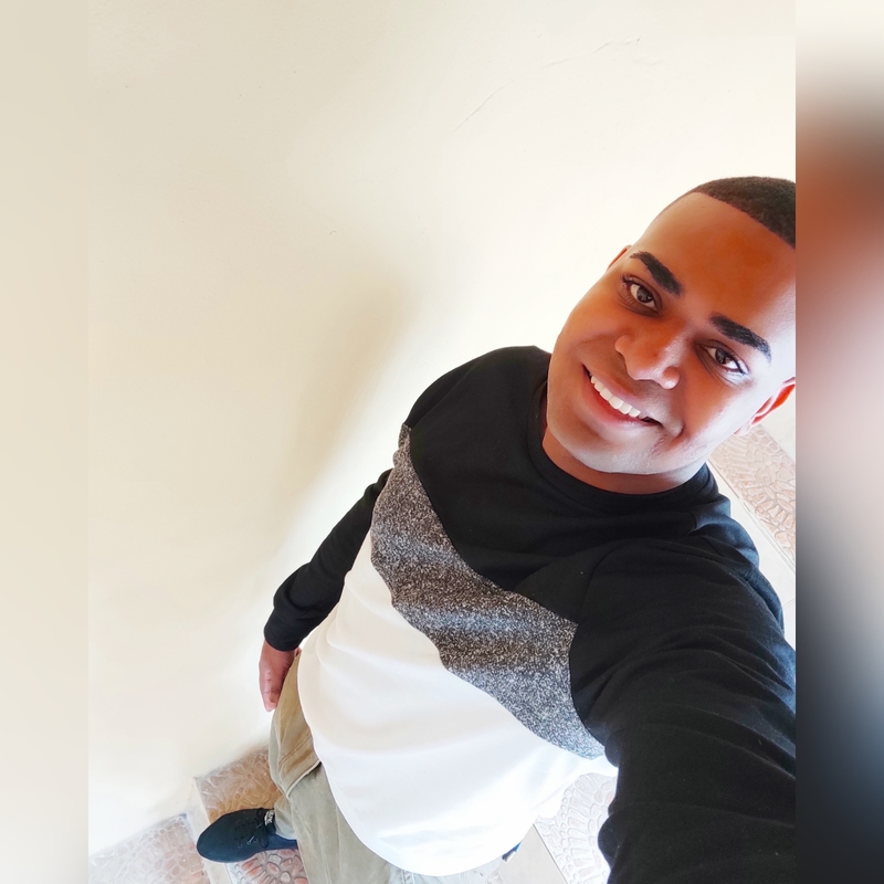 Date this nice looking Dominican Republic man Piter from Santo Domingo DO44274