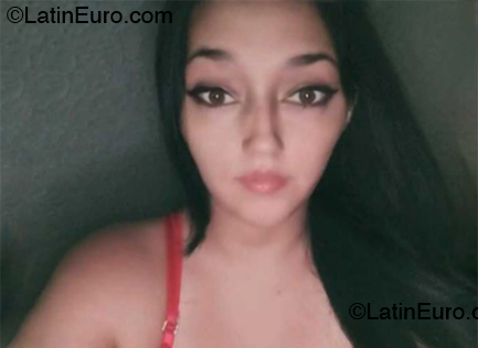 Date this hot Colombia girl Maite from Bucaramannga CO33176