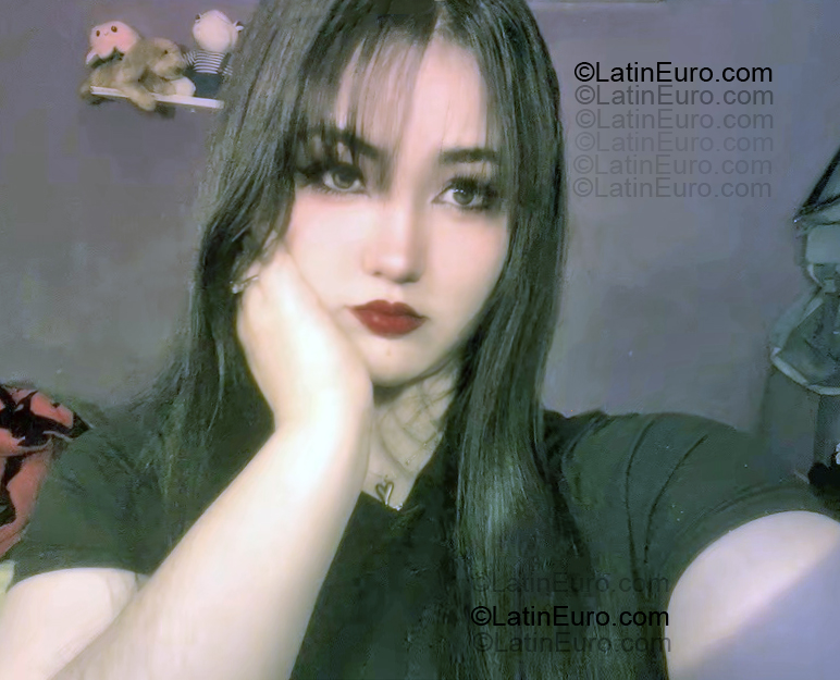 Date this voluptuous Mexico girl Celine from Cd Mexico MX2776