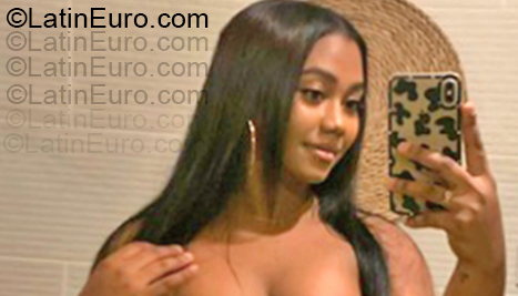 Date this nice looking Dominican Republic girl Damaris from Puerto Plata DO55349