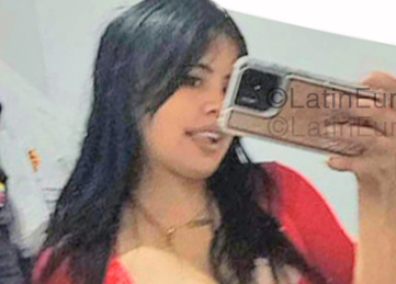 Date this stunning Venezuela girl Camila from Valencia VE5348