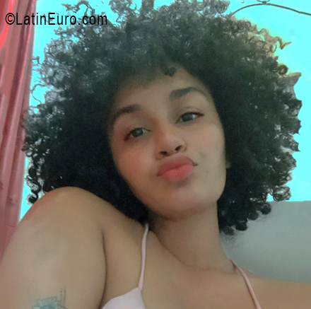 Date this lovely Dominican Republic girl Ivana from Santo Domingo DO55625