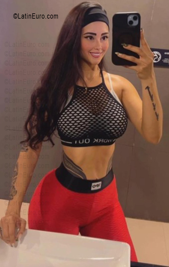 Date this fun Colombia girl Pau from Cali CO33604