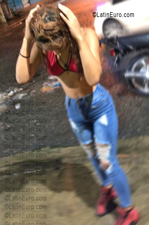 Date this sensual Dominican Republic girl La from Santo Domingo DO56035
