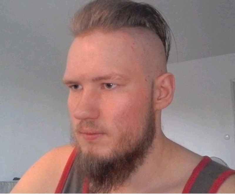 Date this gorgeous Sweden man Andreas from Stockholm SE282