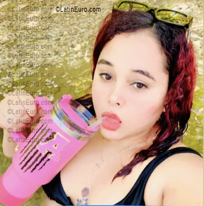 Date this hard body Dominican Republic girl Arismeily from Santo Domingo DO56076