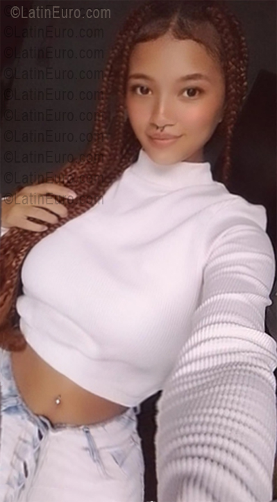 Date this pretty Venezuela girl Elimar from San Juan VE5452
