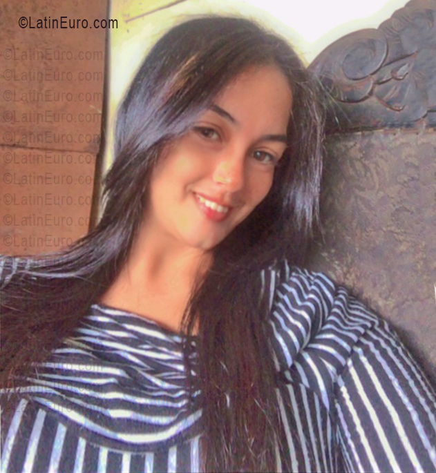 Date this passionate Venezuela girl Migdalia from Barquisimeto VE5500
