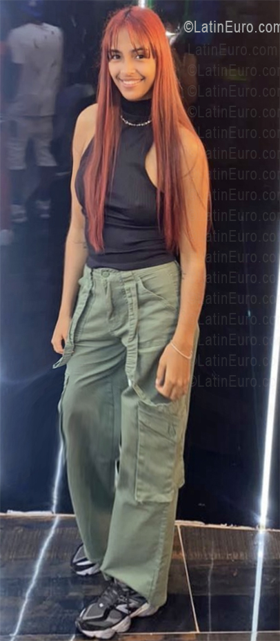 Date this charming Dominican Republic girl Naylea from Peralta DO56341