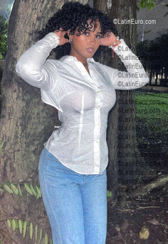Date this charming Dominican Republic girl Abigail from La Romana DO56347