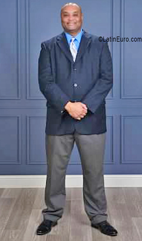 Date this sensual United States man Alvin from Dallas US25551