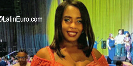 Date this passionate Dominican Republic girl Lise from Santo Domingo DO56811