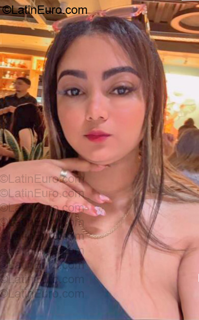 Date this exotic Dominican Republic girl Rossy from Santo Domingo DO57098